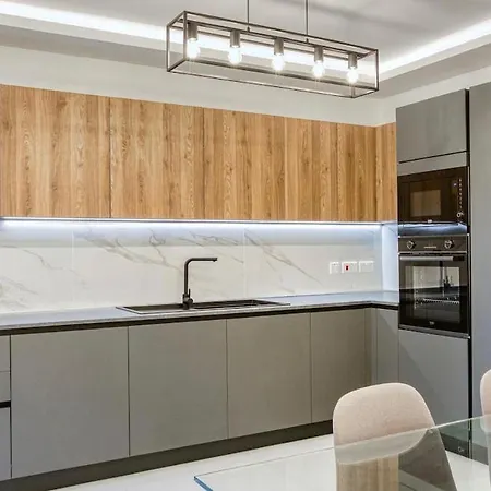Luxury 2br Just Off Promenade Apartman Sliema